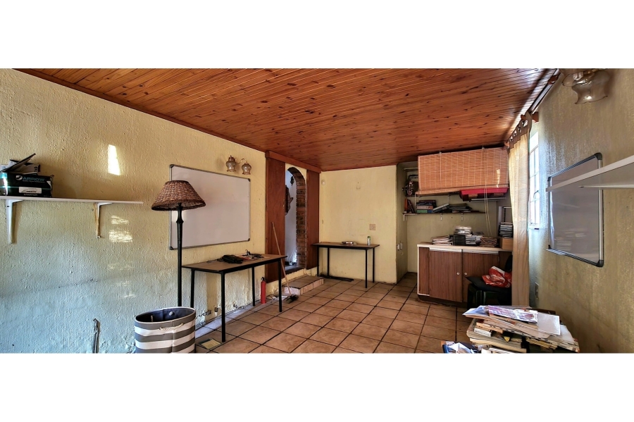 3 Bedroom Property for Sale in Brackendowns Gauteng