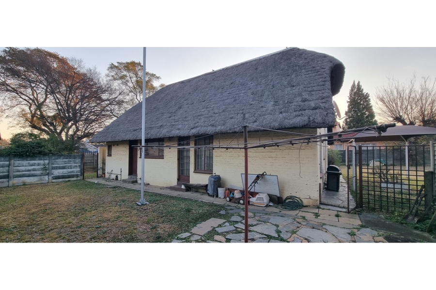 3 Bedroom Property for Sale in Brackendowns Gauteng