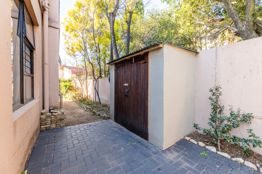 4 Bedroom Property for Sale in Witkoppen Gauteng