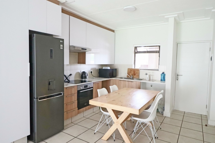 To Let 2 Bedroom Property for Rent in Bryanston Gauteng