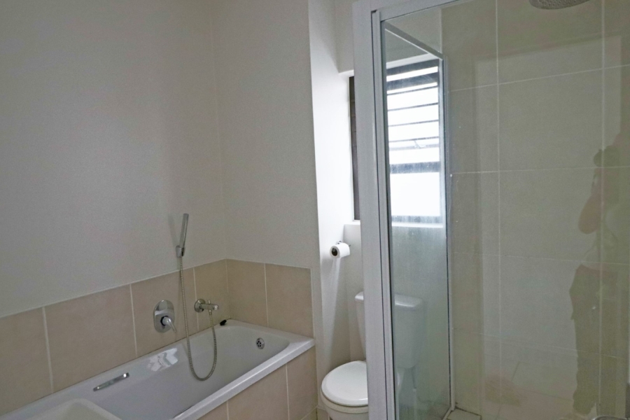 To Let 2 Bedroom Property for Rent in Bryanston Gauteng