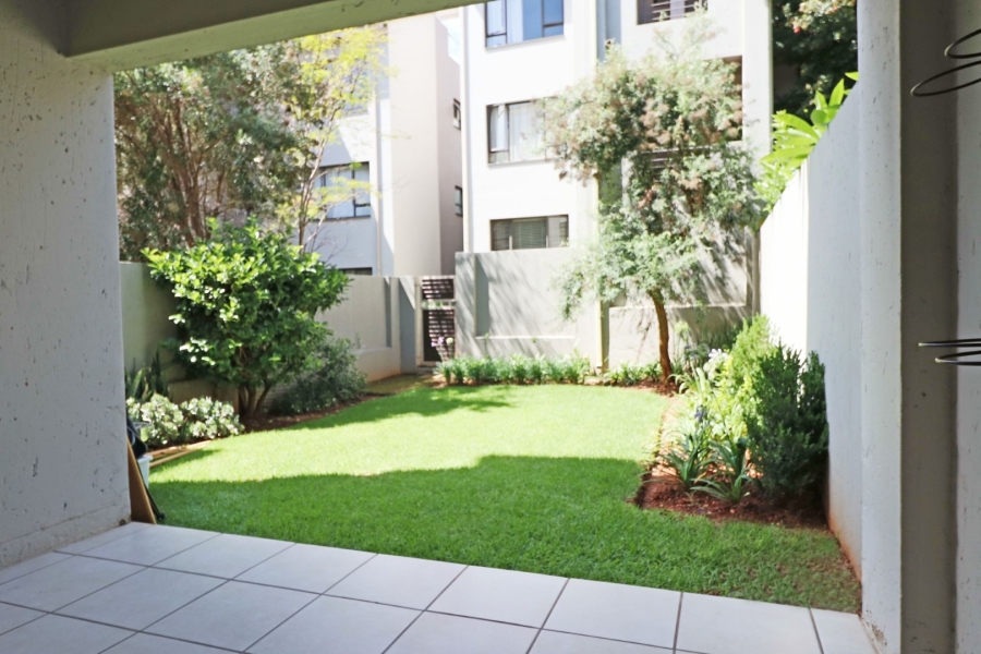To Let 2 Bedroom Property for Rent in Bryanston Gauteng