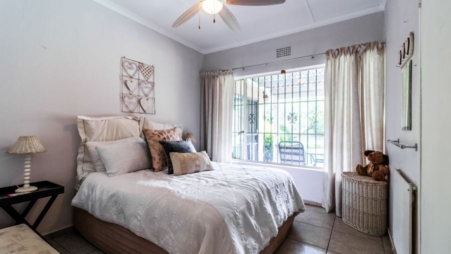 3 Bedroom Property for Sale in Buurendal Gauteng