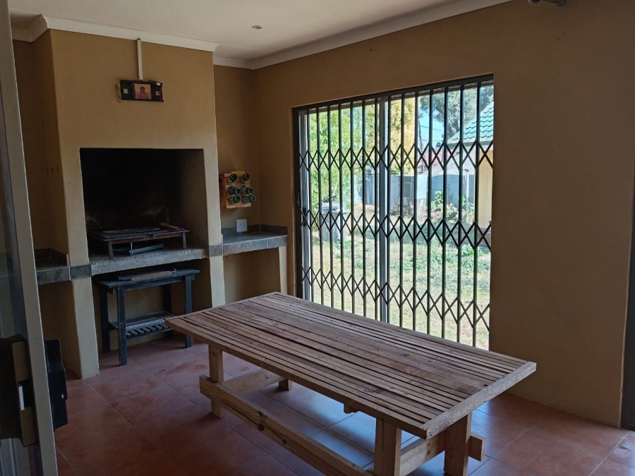 3 Bedroom Property for Sale in Horison Gauteng