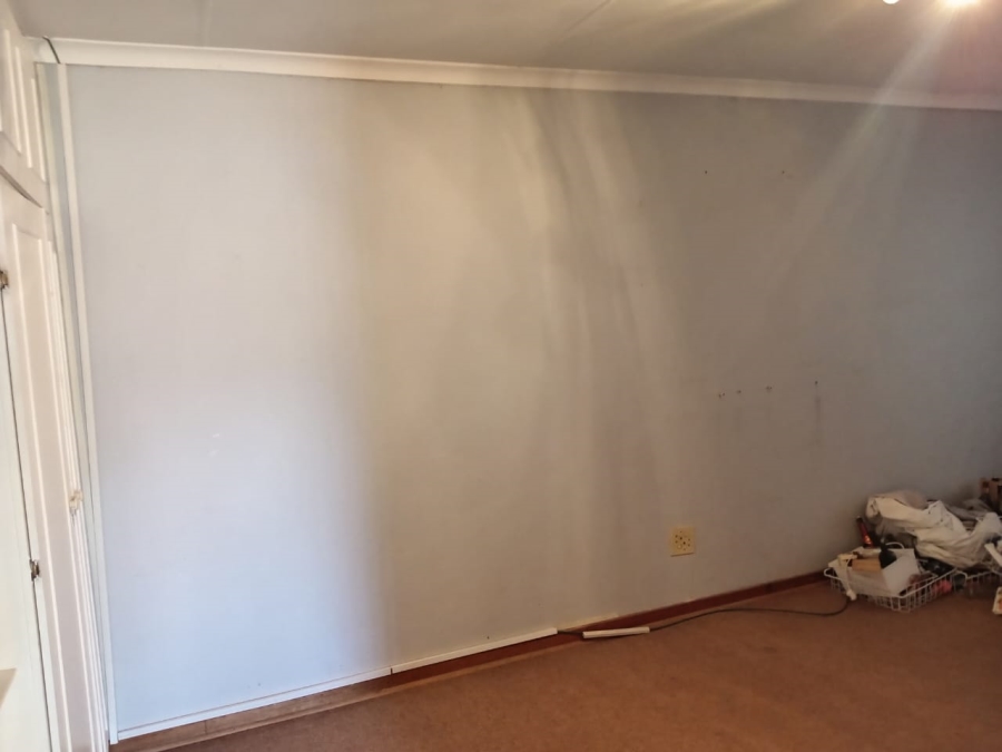 3 Bedroom Property for Sale in Horison Gauteng