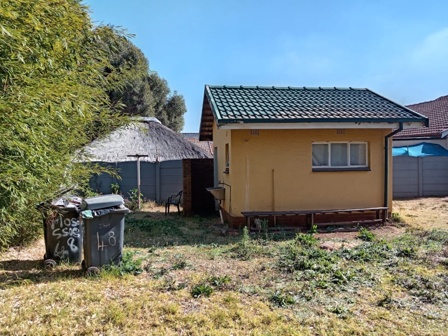 3 Bedroom Property for Sale in Horison Gauteng