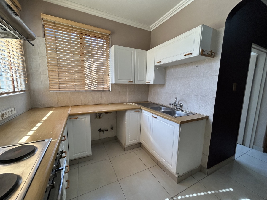 2 Bedroom Property for Sale in Halfway Gardens Gauteng