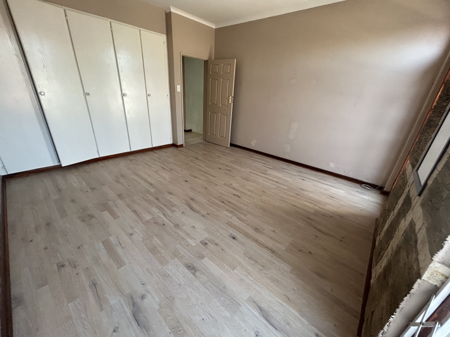 2 Bedroom Property for Sale in Halfway Gardens Gauteng