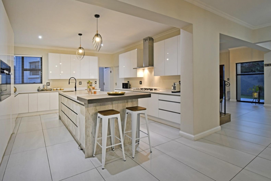 4 Bedroom Property for Sale in Bryanston Gauteng