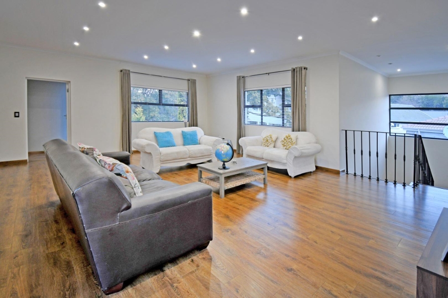 4 Bedroom Property for Sale in Bryanston Gauteng