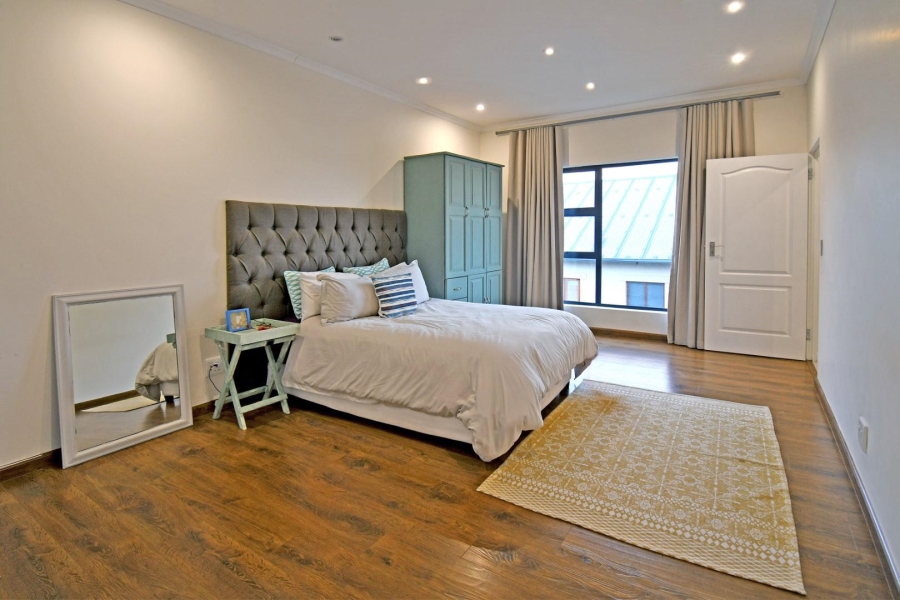 4 Bedroom Property for Sale in Bryanston Gauteng