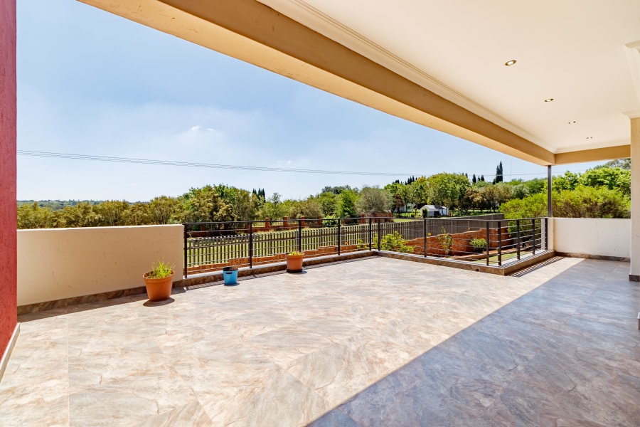 5 Bedroom Property for Sale in Midstream Hill Gauteng