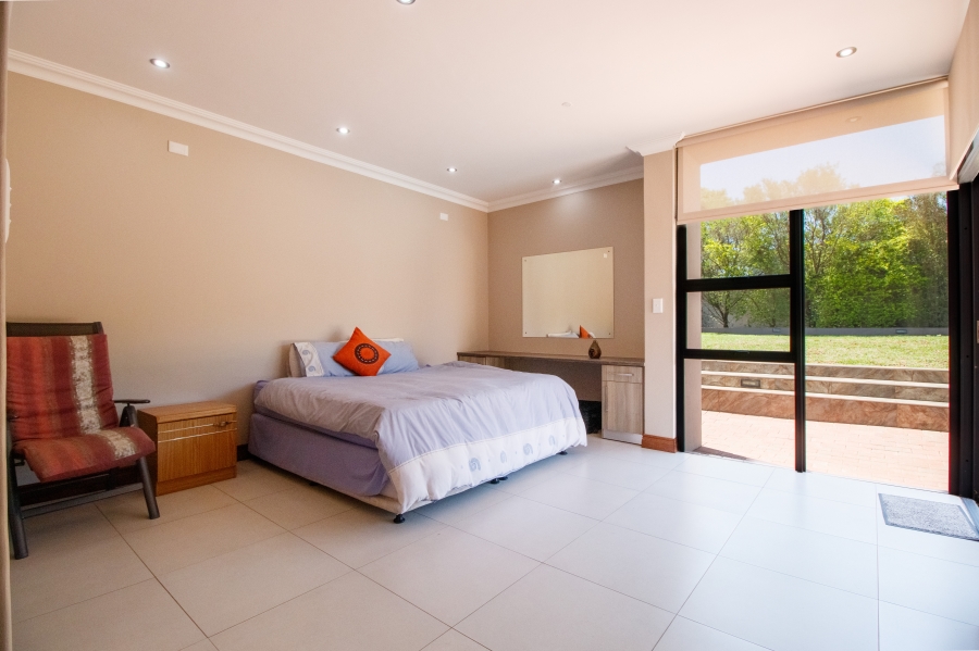 5 Bedroom Property for Sale in Midstream Hill Gauteng