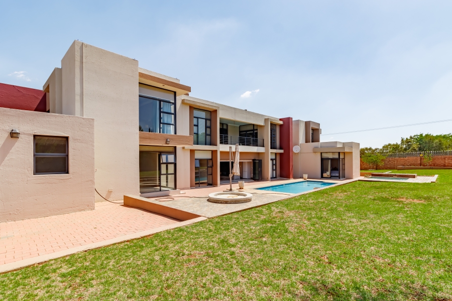 5 Bedroom Property for Sale in Midstream Hill Gauteng
