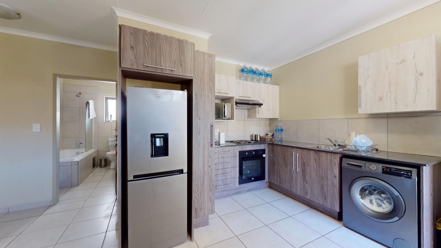 2 Bedroom Property for Sale in Norton Park Gauteng