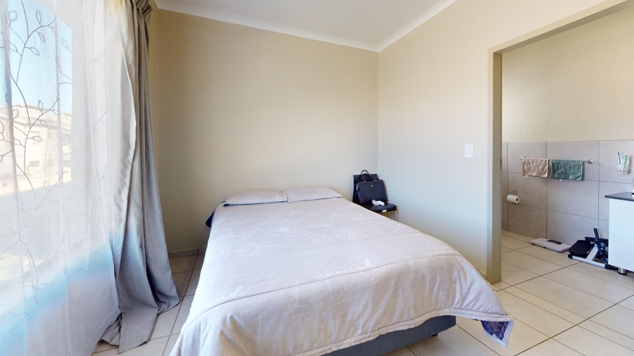2 Bedroom Property for Sale in Norton Park Gauteng