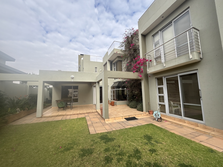 4 Bedroom Property for Sale in Ebotse Golf Estate Gauteng