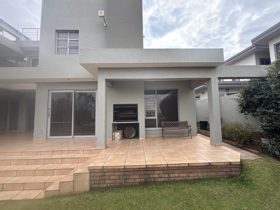 4 Bedroom Property for Sale in Ebotse Golf Estate Gauteng