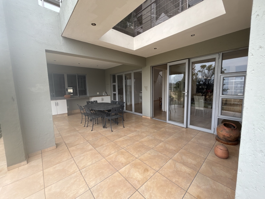 4 Bedroom Property for Sale in Ebotse Golf Estate Gauteng