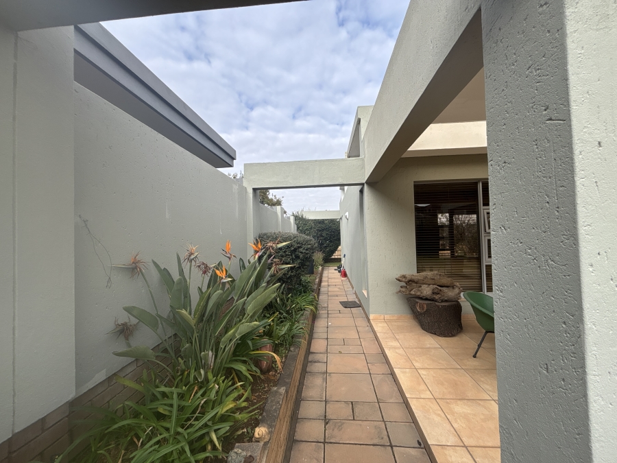4 Bedroom Property for Sale in Ebotse Golf Estate Gauteng