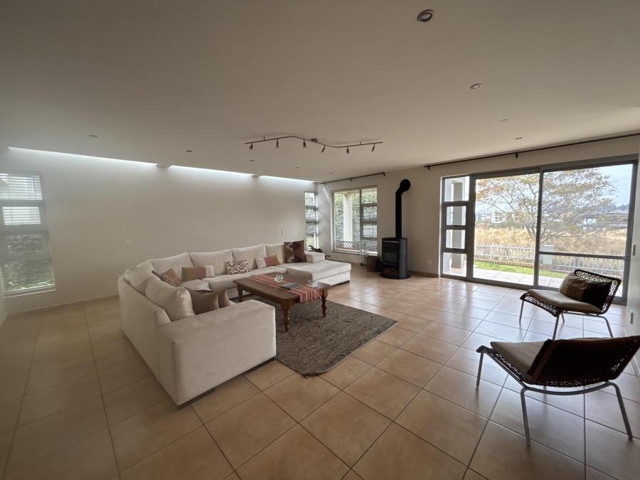 4 Bedroom Property for Sale in Ebotse Golf Estate Gauteng
