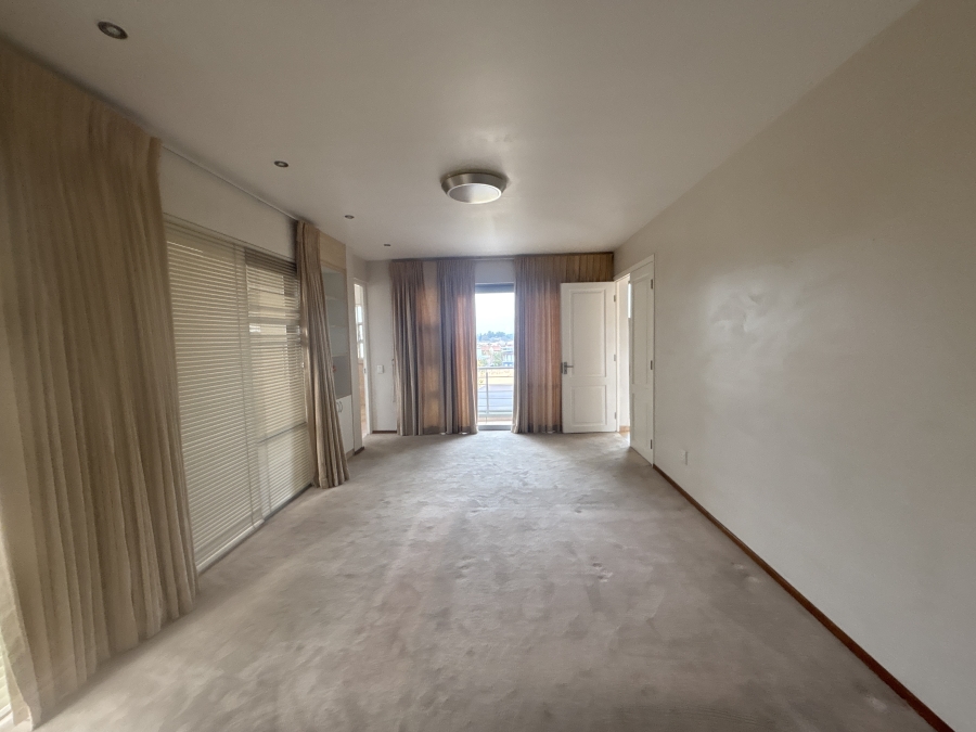 4 Bedroom Property for Sale in Ebotse Golf Estate Gauteng