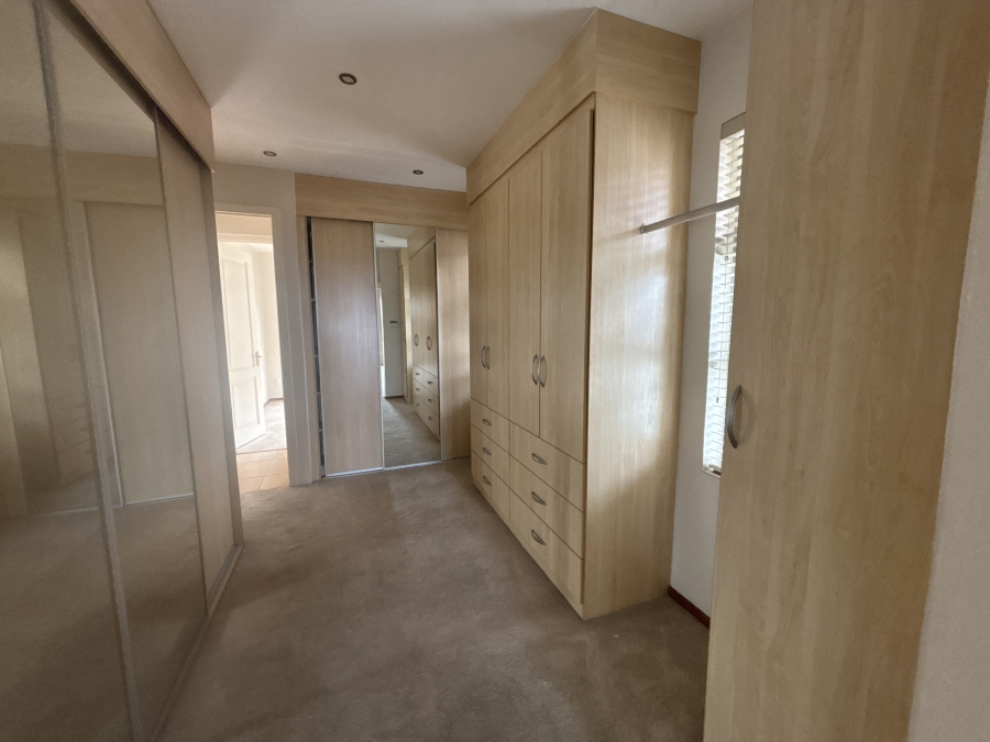 4 Bedroom Property for Sale in Ebotse Golf Estate Gauteng
