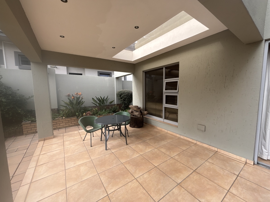 4 Bedroom Property for Sale in Ebotse Golf Estate Gauteng