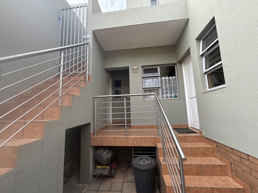 4 Bedroom Property for Sale in Ebotse Golf Estate Gauteng