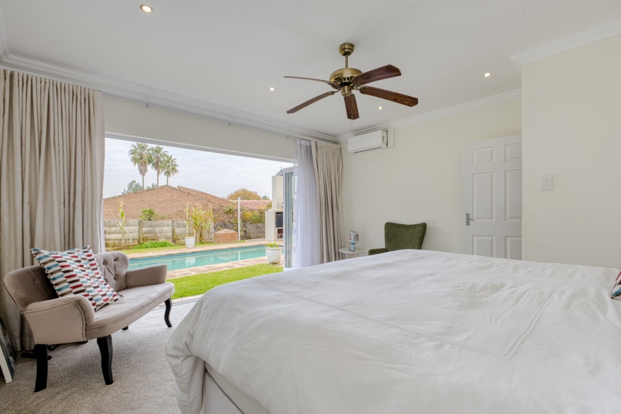 To Let 5 Bedroom Property for Rent in Lonehill Gauteng