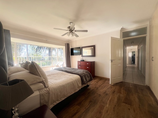 5 Bedroom Property for Sale in Alberante Gauteng