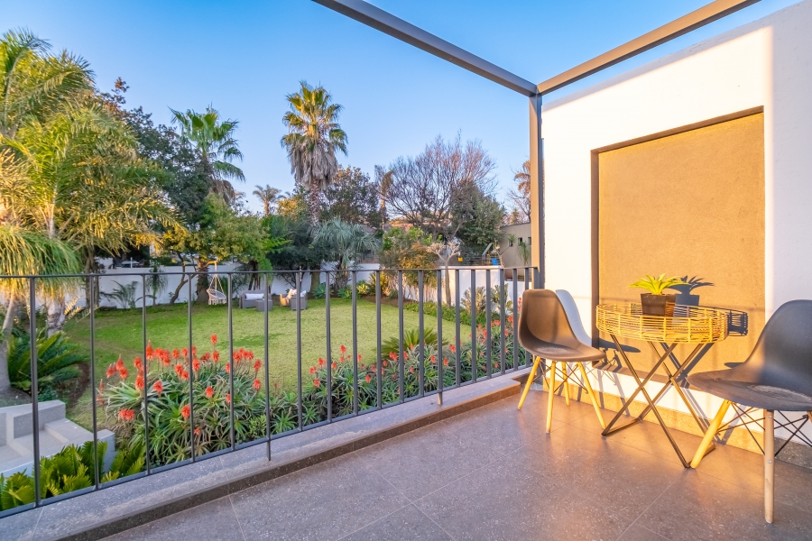 4 Bedroom Property for Sale in Roodekrans Gauteng