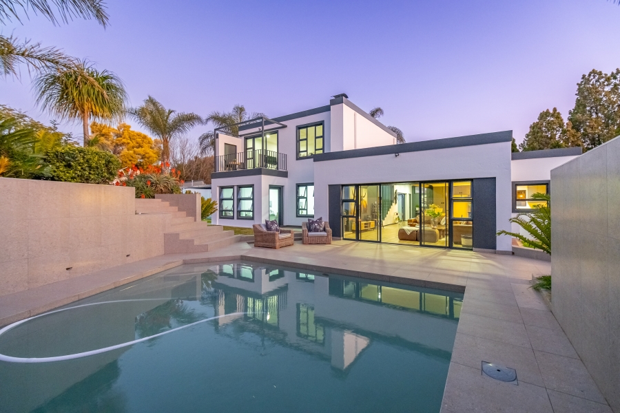 4 Bedroom Property for Sale in Roodekrans Gauteng