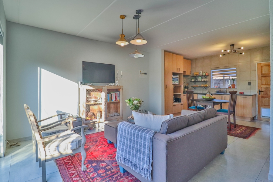 2 Bedroom Property for Sale in Florida Glen Gauteng