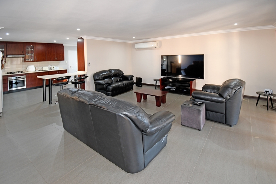 4 Bedroom Property for Sale in Greenstone Hill Gauteng