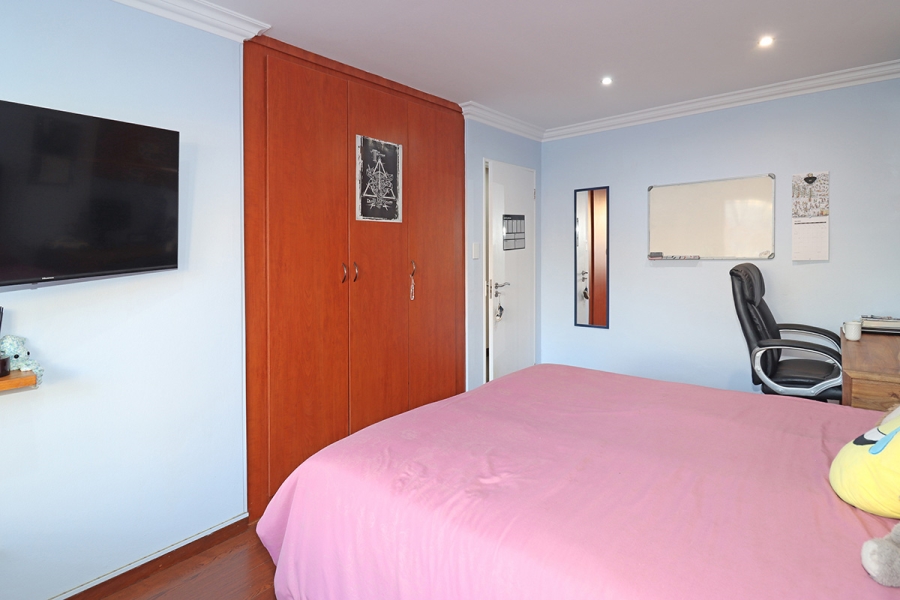 4 Bedroom Property for Sale in Greenstone Hill Gauteng
