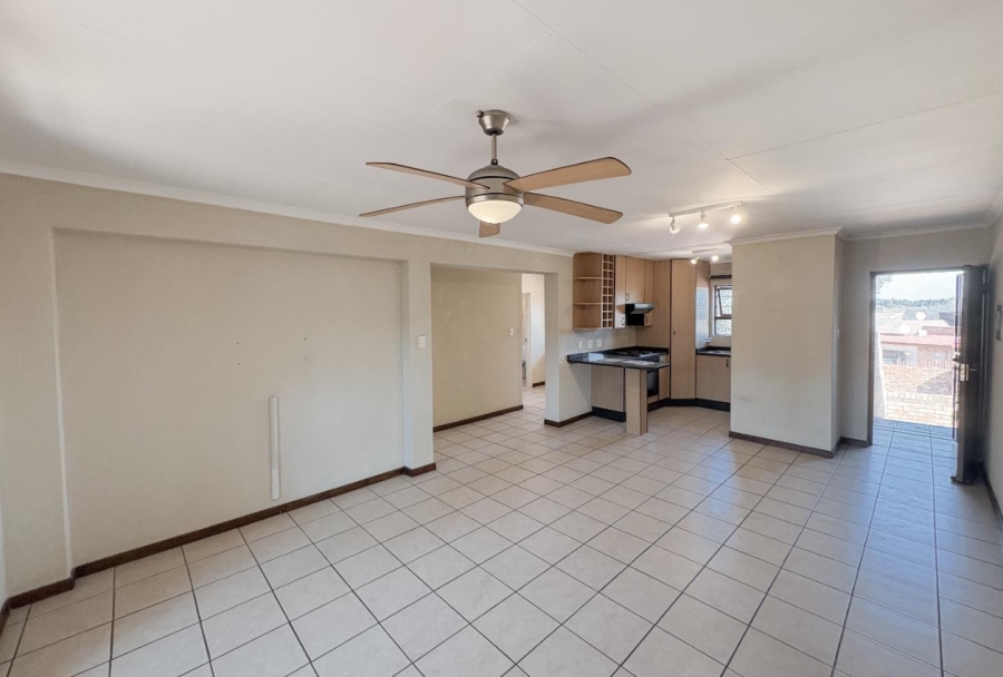 2 Bedroom Property for Sale in Bedfordview Gauteng