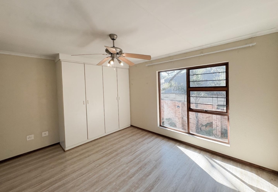 2 Bedroom Property for Sale in Bedfordview Gauteng