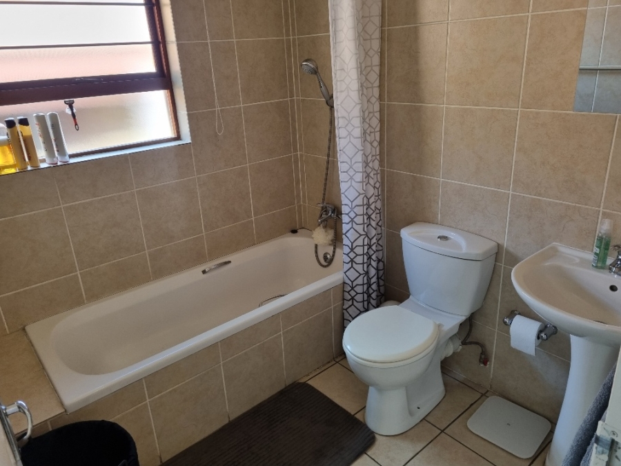 2 Bedroom Property for Sale in Bedfordview Gauteng