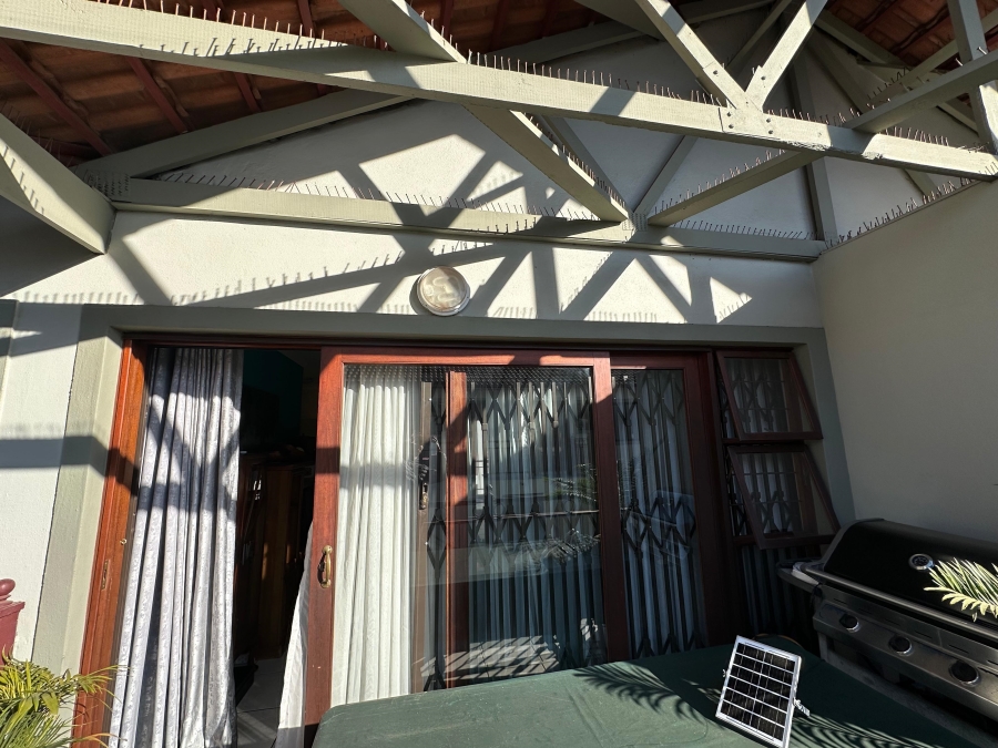 2 Bedroom Property for Sale in Moregloed Gauteng