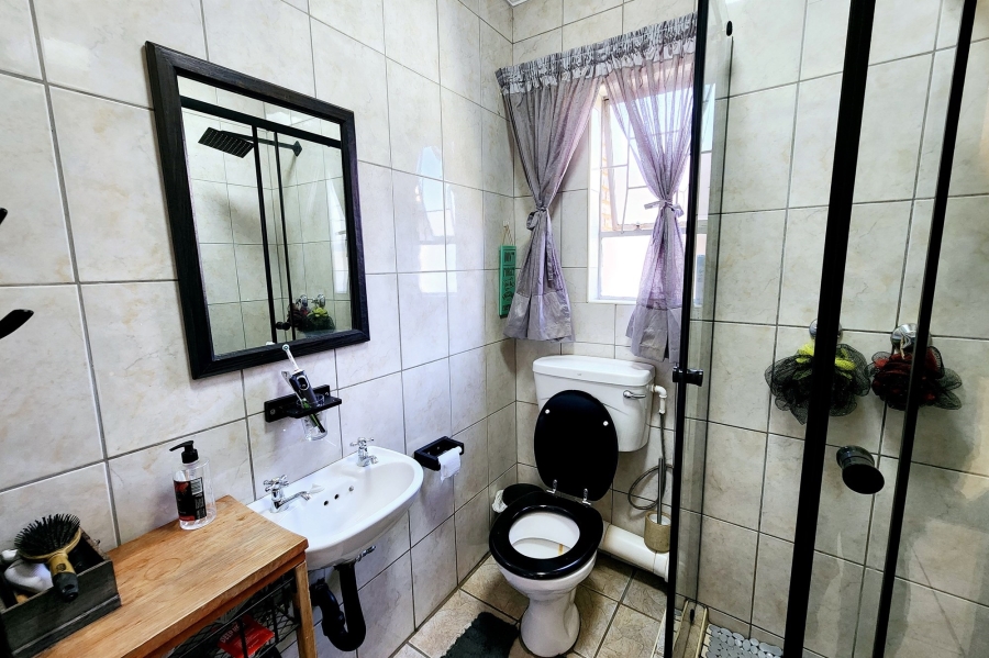 3 Bedroom Property for Sale in Valhalla Gauteng