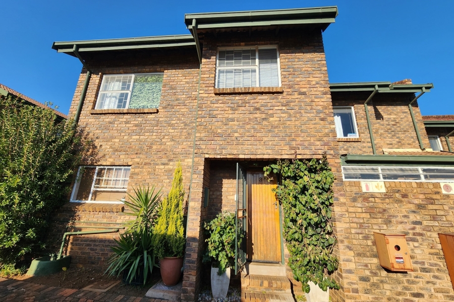 3 Bedroom Property for Sale in Valhalla Gauteng