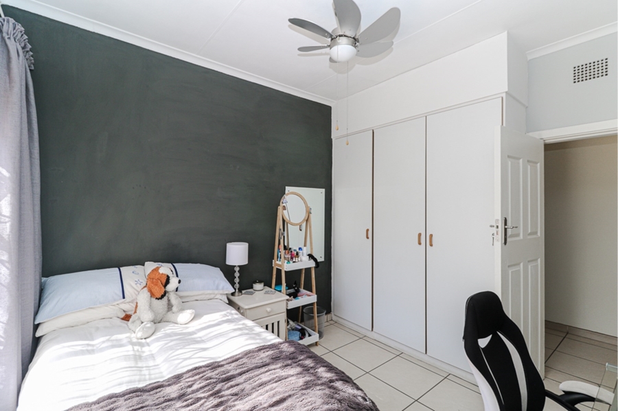 4 Bedroom Property for Sale in Strubenvale Gauteng
