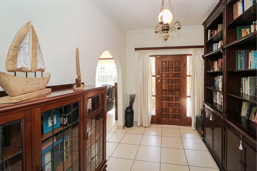 4 Bedroom Property for Sale in Strubenvale Gauteng