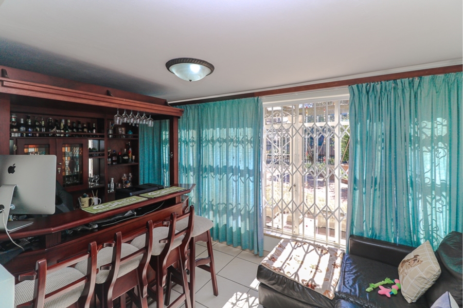4 Bedroom Property for Sale in Strubenvale Gauteng