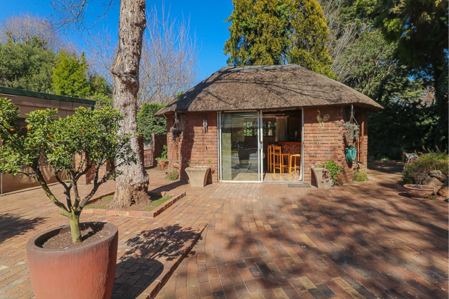 4 Bedroom Property for Sale in Strubenvale Gauteng