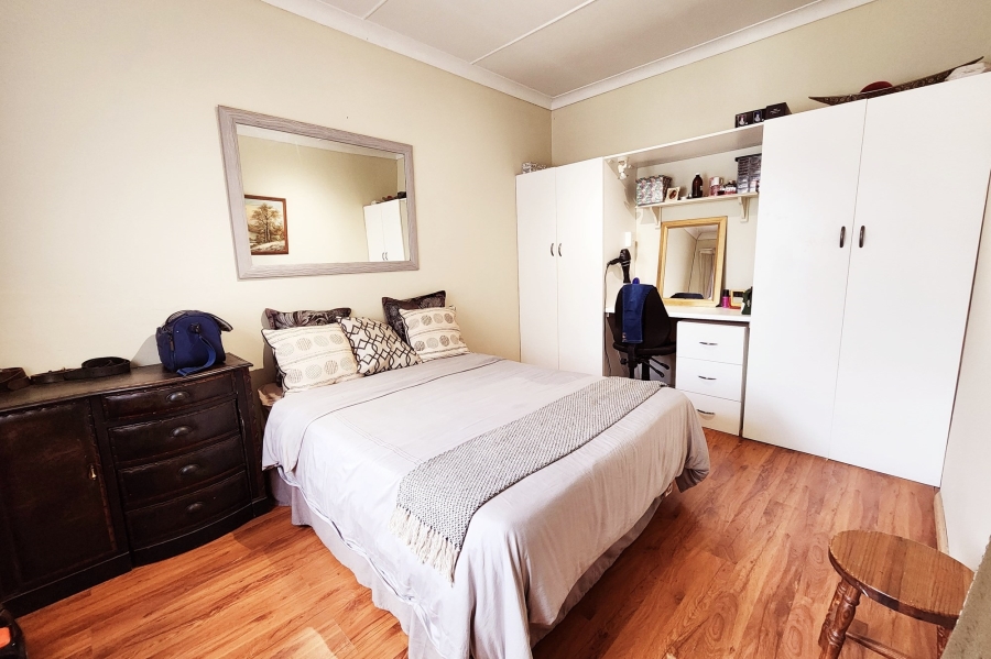 5 Bedroom Property for Sale in Valhalla Gauteng