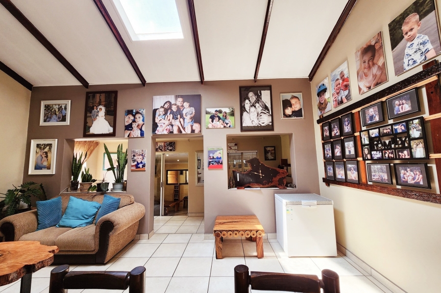 5 Bedroom Property for Sale in Valhalla Gauteng