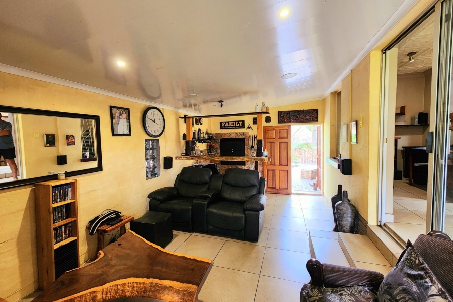 5 Bedroom Property for Sale in Valhalla Gauteng