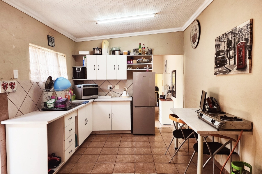 5 Bedroom Property for Sale in Valhalla Gauteng